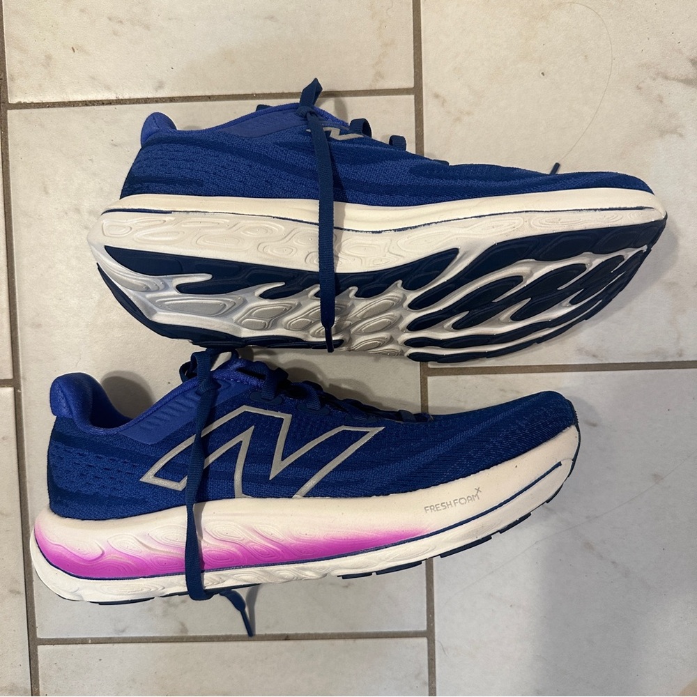 New Balance Fresh Foam VONGO Women’s Size 8